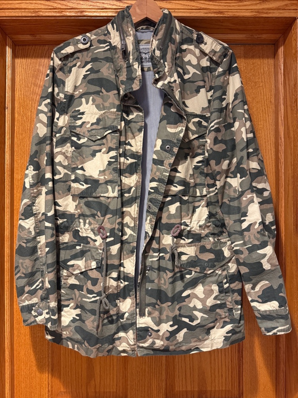 Levi's Women's Camo Utility Jacket - Green/Tan/Black
